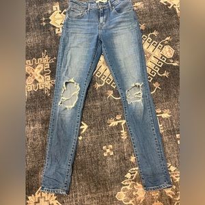 Levi’s skinny jeans size 26
